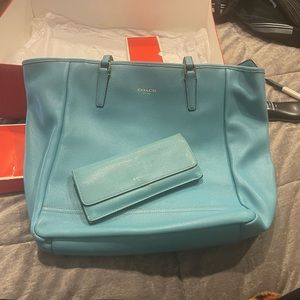 Coach Tote Bag with matching wallet
